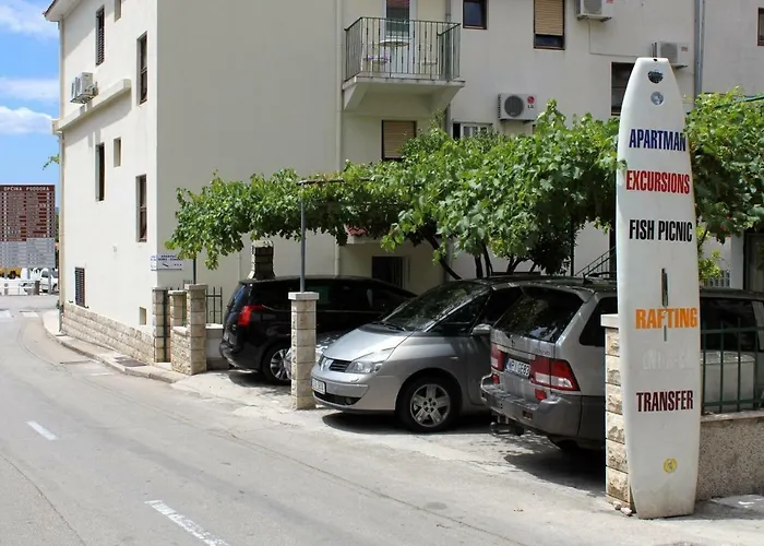 Amfora Podgora (Split-Dalmatia)