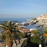Apartment Amfora *