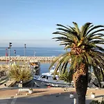 Amfora Apartment *