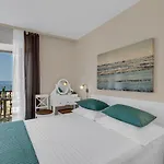 Amfora Apartment *