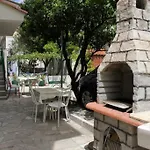 Amfora Podgora (Split-Dalmatia)