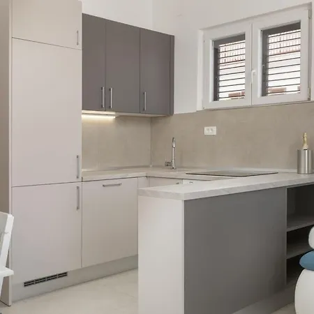 Amfora * Podgora (Split-Dalmatia)